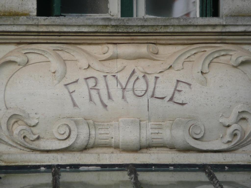 Frivole Bed & Breakfast *